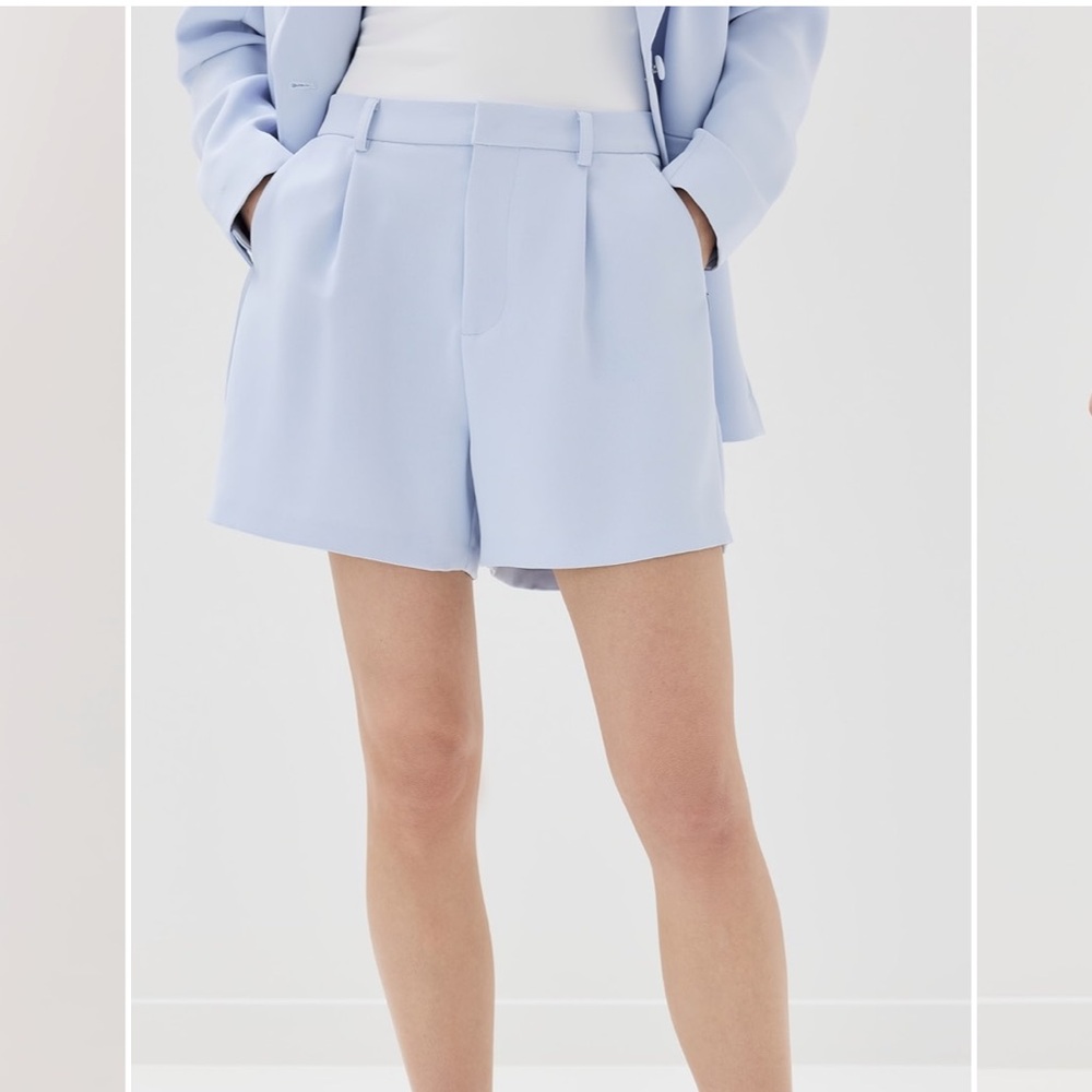 Good American Luxe Suiting Trouser Shorts